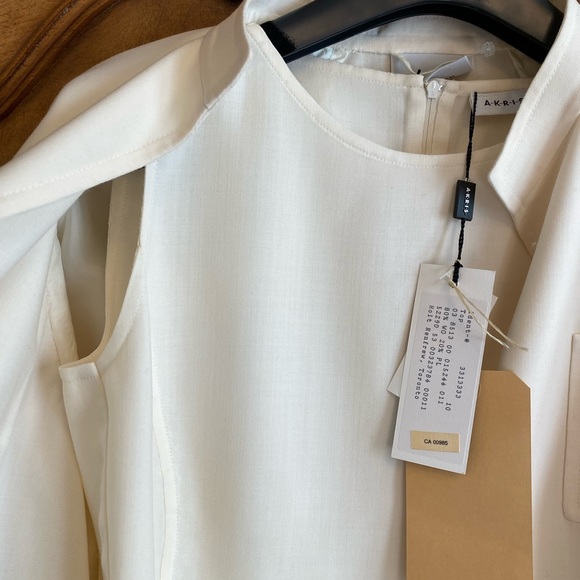 Arkis winter white pant suit. Size US 10 - Picture 4 of 11